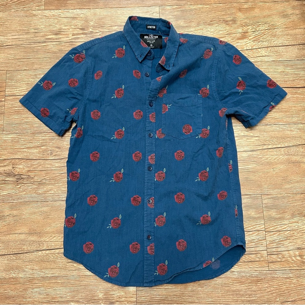 Traditional rose collared button up short sleeve